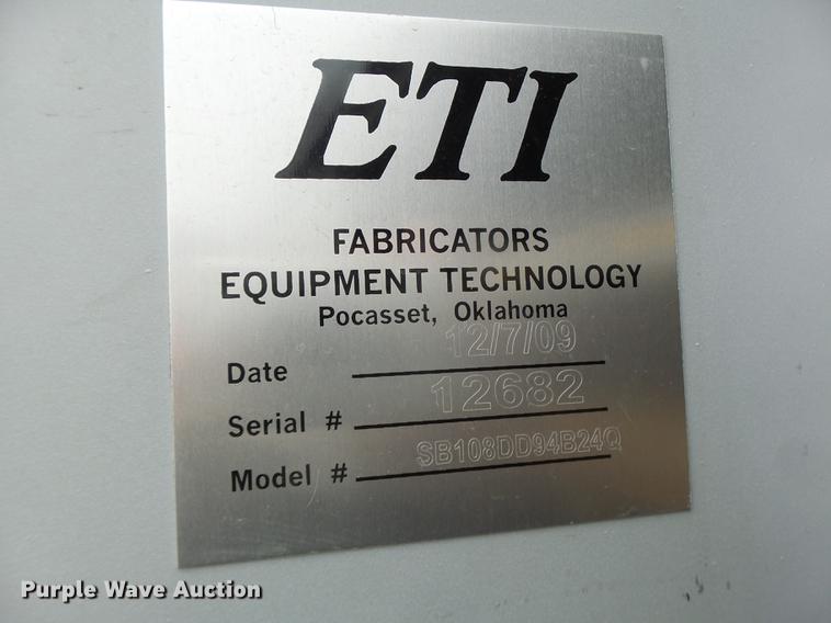 image for item DB9825 2009 Dodge Ram 5500 bucket truck