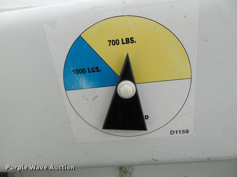 image for item DB9825 2009 Dodge Ram 5500 bucket truck