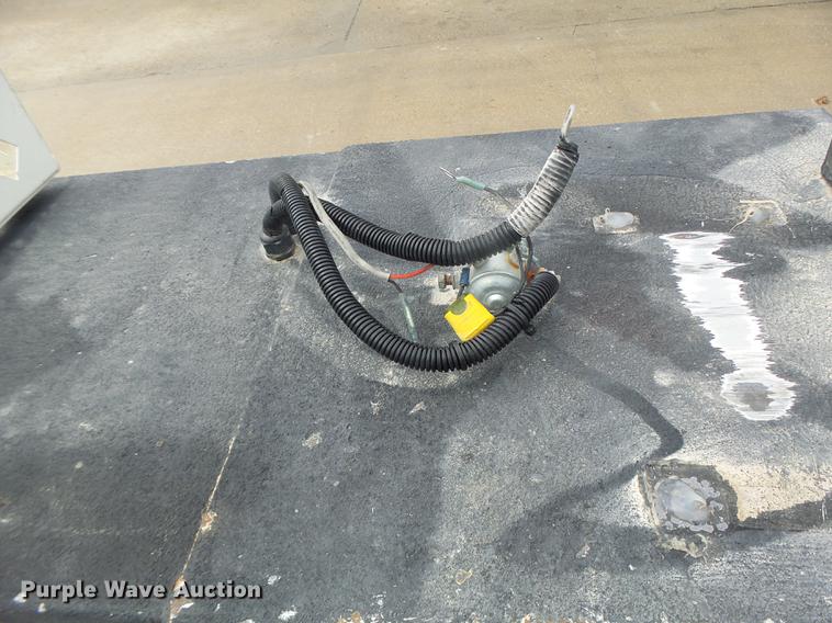 image for item DB9825 2009 Dodge Ram 5500 bucket truck