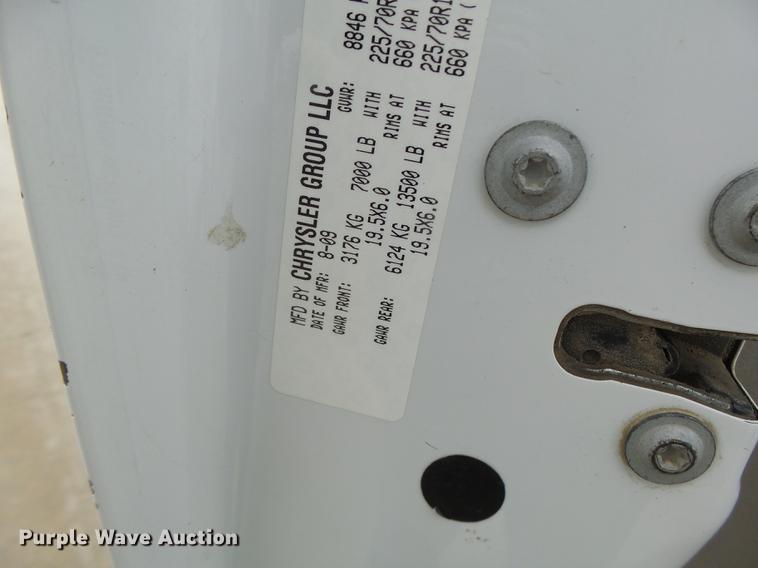 image for item DB9825 2009 Dodge Ram 5500 bucket truck