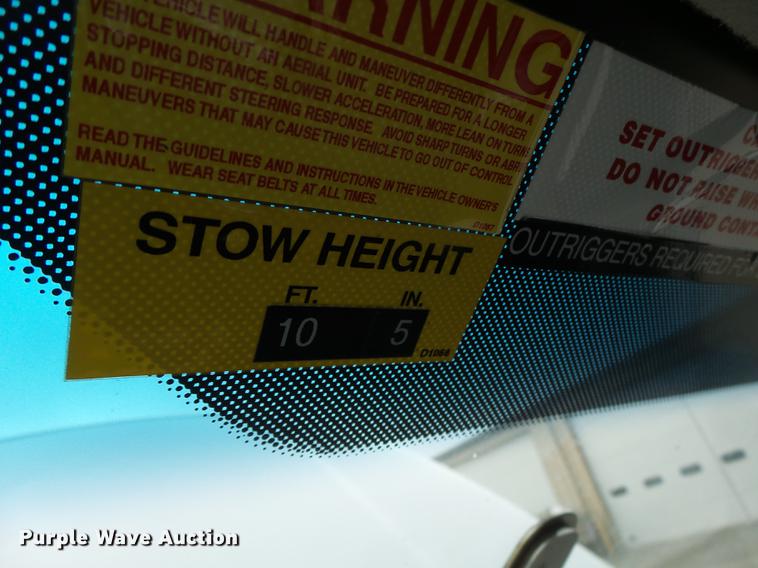 image for item DB9825 2009 Dodge Ram 5500 bucket truck