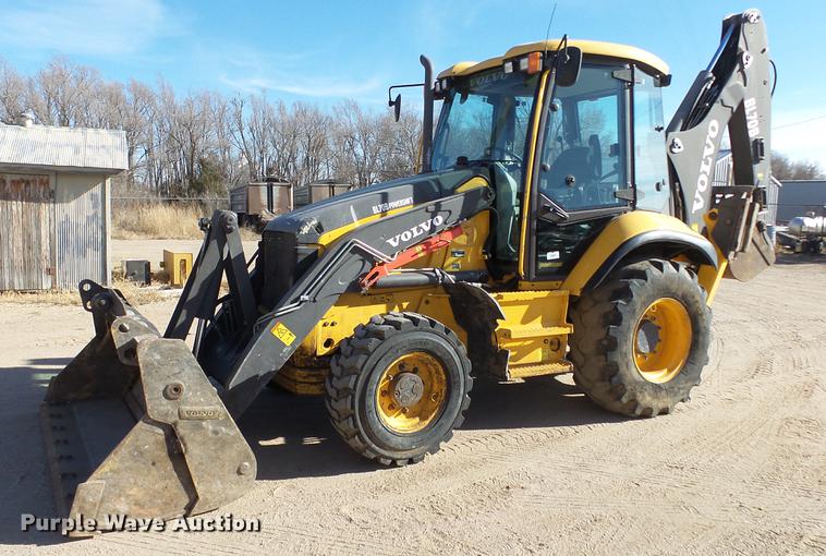 image for item DC0536 2014 Volvo BL70B backhoe