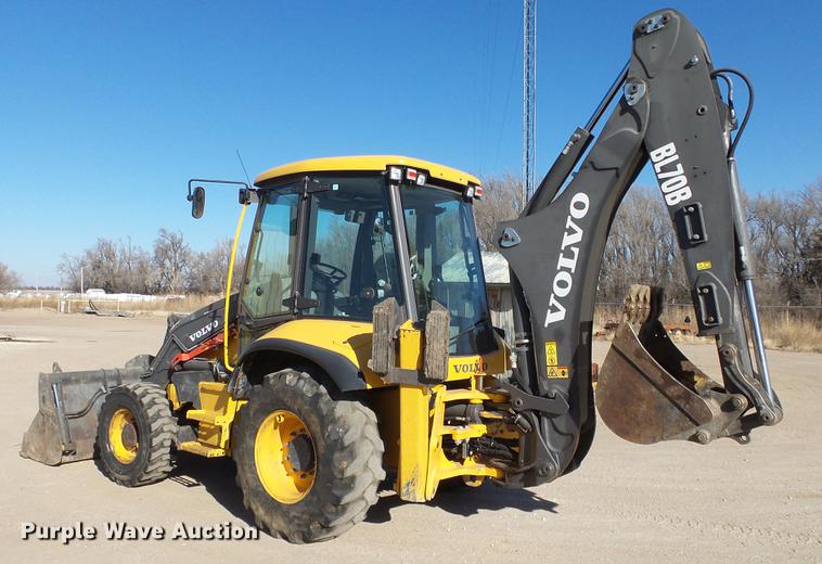 image for item DC0536 2014 Volvo BL70B backhoe
