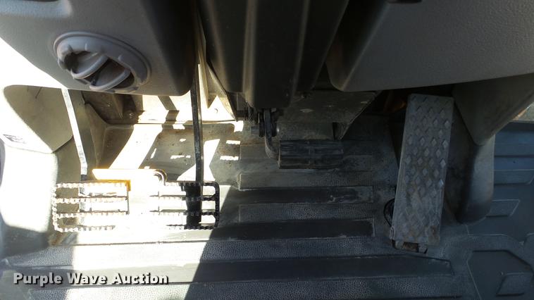 image for item DC0536 2014 Volvo BL70B backhoe