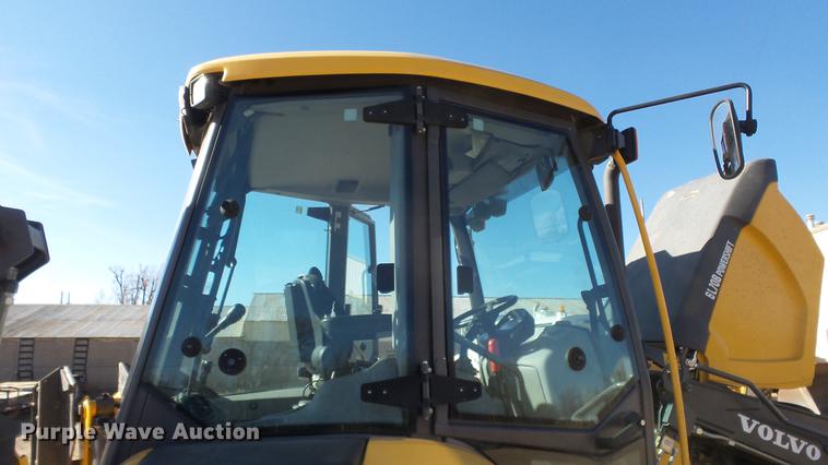 image for item DC0536 2014 Volvo BL70B backhoe