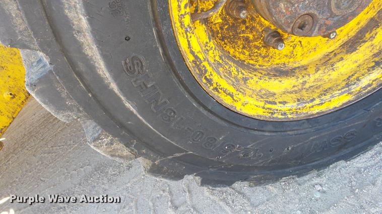 image for item DC0536 2014 Volvo BL70B backhoe