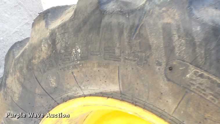 image for item DC0536 2014 Volvo BL70B backhoe