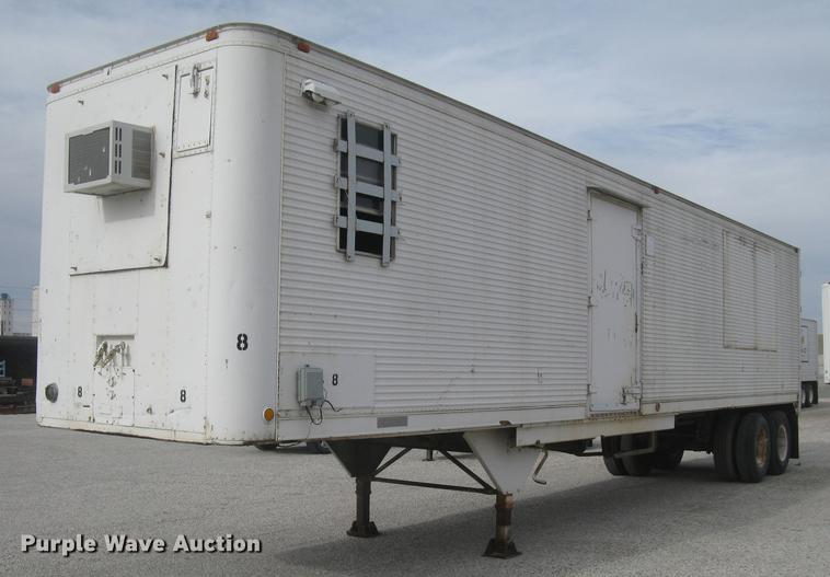 image for item DC2348 1972 Trailmobile dry van jobsite trailer