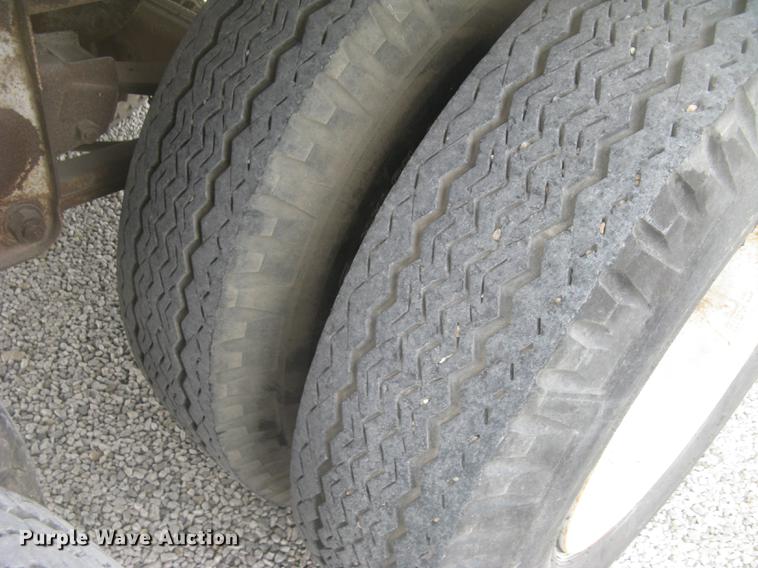 image for item DC2348 1972 Trailmobile dry van jobsite trailer