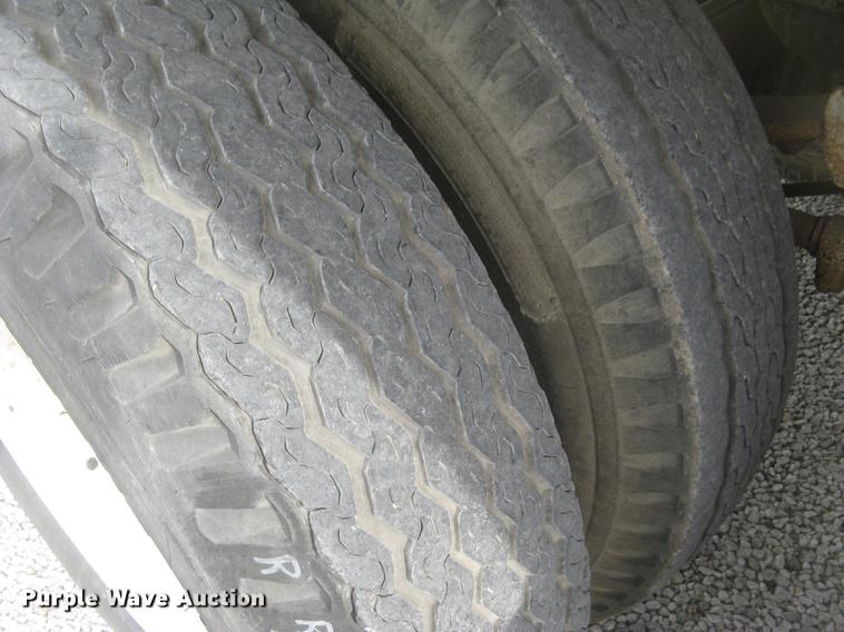 image for item DC2348 1972 Trailmobile dry van jobsite trailer