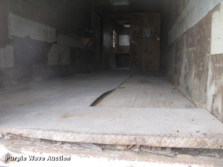 image for item DC2348 1972 Trailmobile dry van jobsite trailer