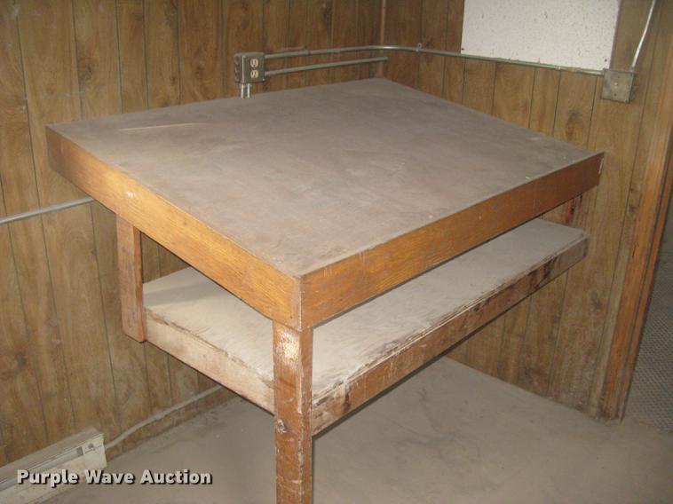 image for item DC2348 1972 Trailmobile dry van jobsite trailer