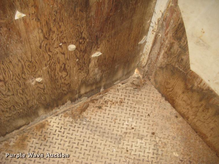 image for item DC2348 1972 Trailmobile dry van jobsite trailer