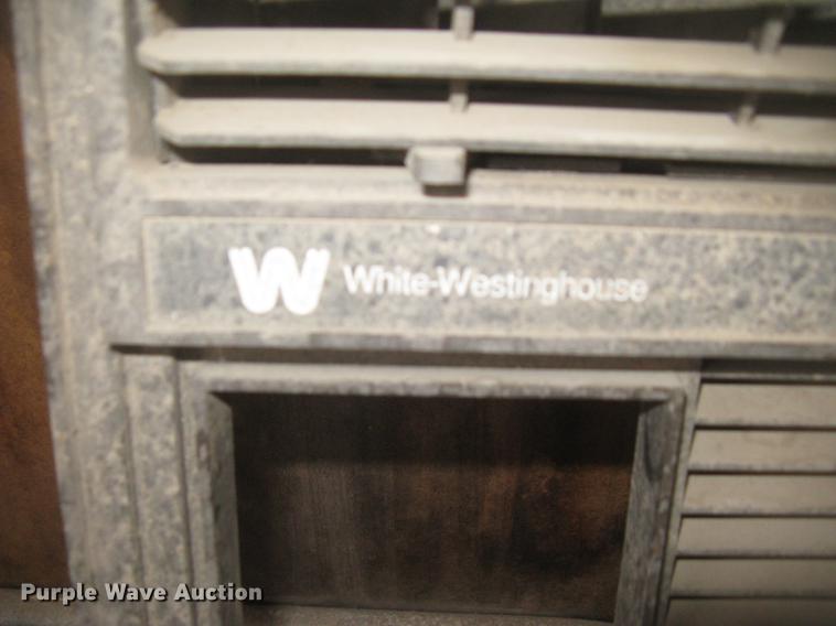 image for item DC2349 1983 Utility dry van jobsite trailer