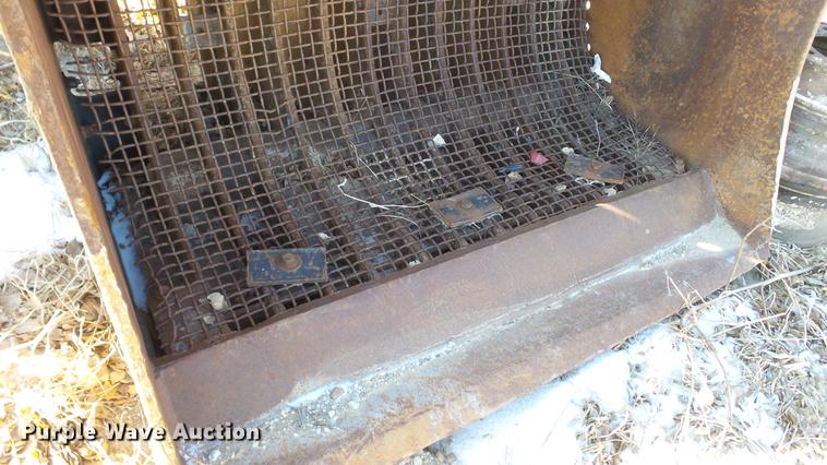 image for item DC5712 (2) Ozzies VRL-12 vibratory excavator buckets