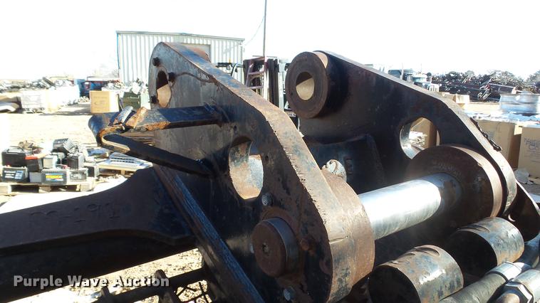 image for item DC5712 (2) Ozzies VRL-12 vibratory excavator buckets