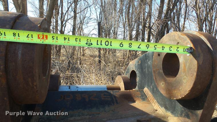 image for item DC5712 (2) Ozzies VRL-12 vibratory excavator buckets