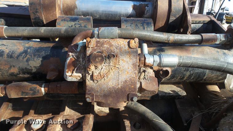 image for item DC5712 (2) Ozzies VRL-12 vibratory excavator buckets