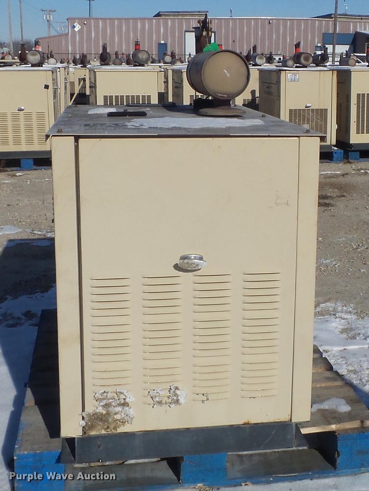image for item DC7462 1998 Generac 00754-2 generator