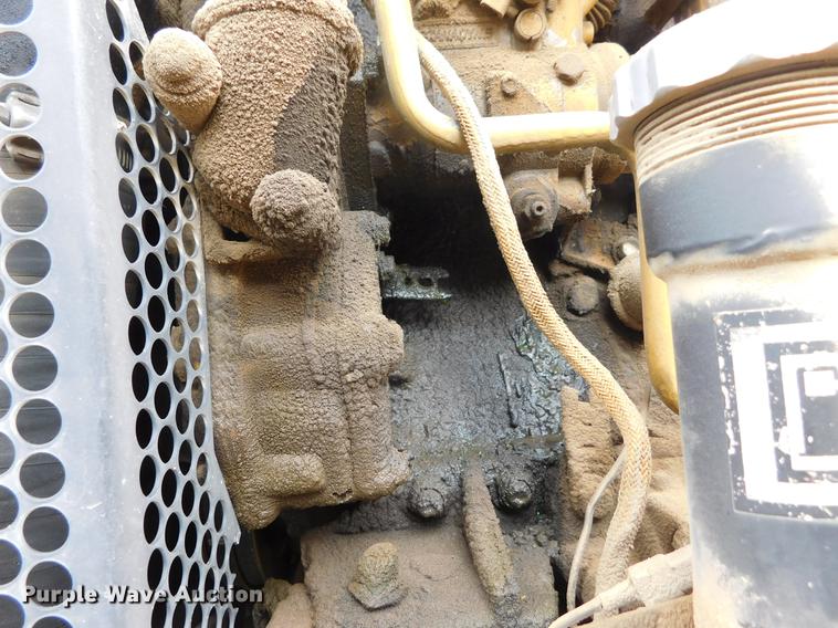 image for item DC8423 1996 Caterpillar TH82 telehandler