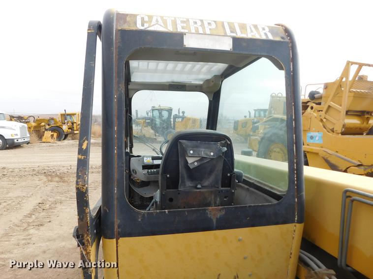 image for item DC8423 1996 Caterpillar TH82 telehandler
