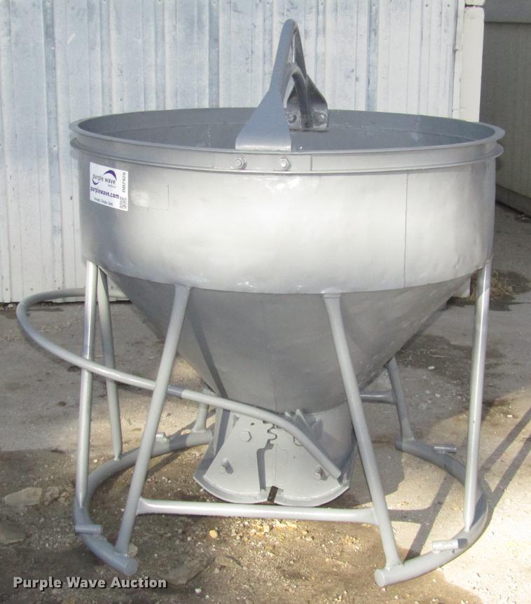 image for item DD2926 Concrete bucket