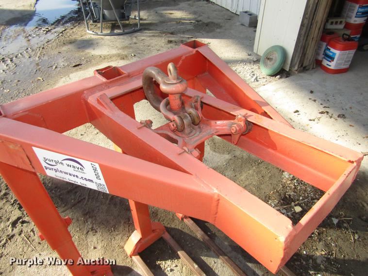 image for item DD2927 Crane brick forks