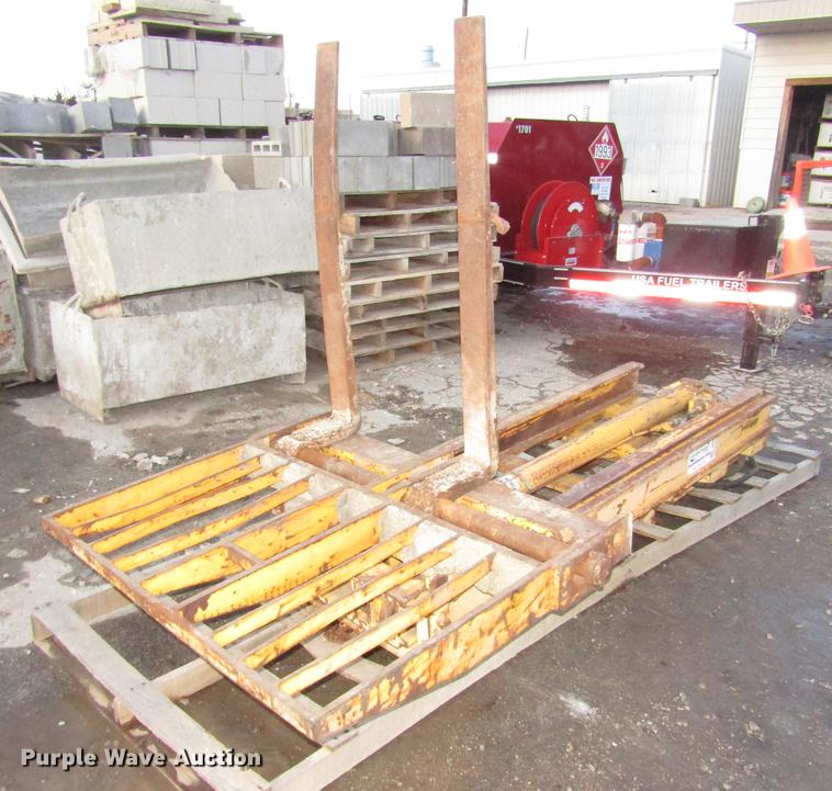 image for item DD2928 Forklift mast