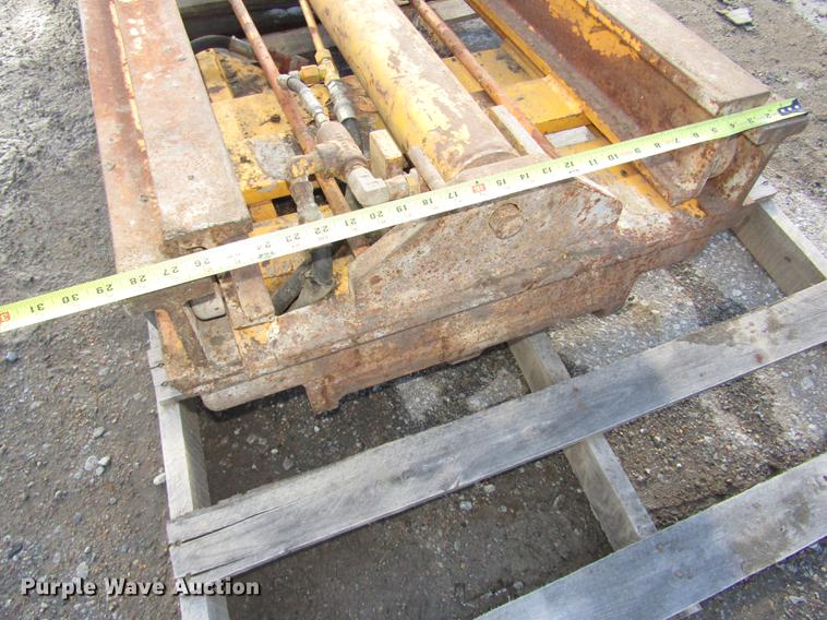 image for item DD2928 Forklift mast