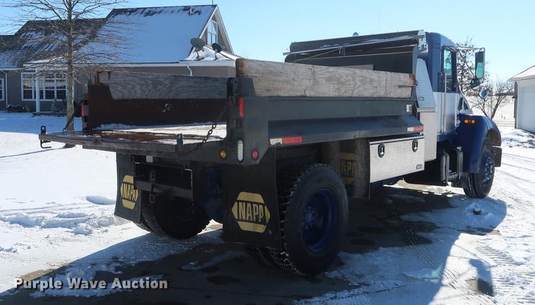 image for item DD9084 2002 Kenworth T300 dump truck