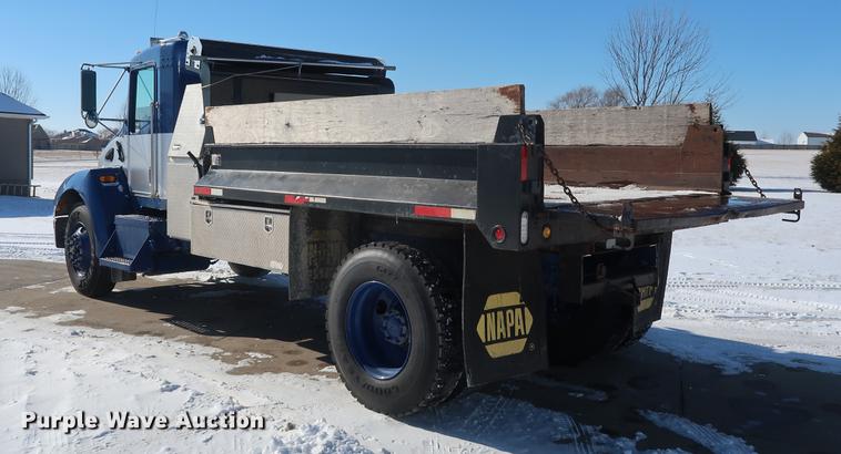image for item DD9084 2002 Kenworth T300 dump truck