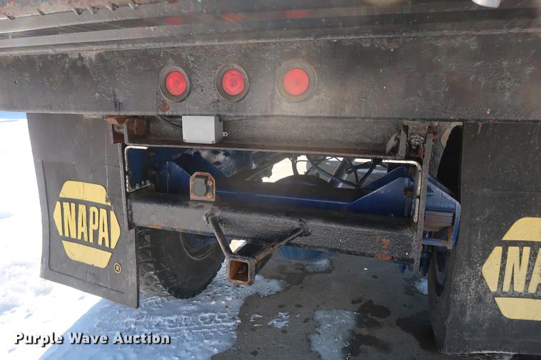 image for item DD9084 2002 Kenworth T300 dump truck