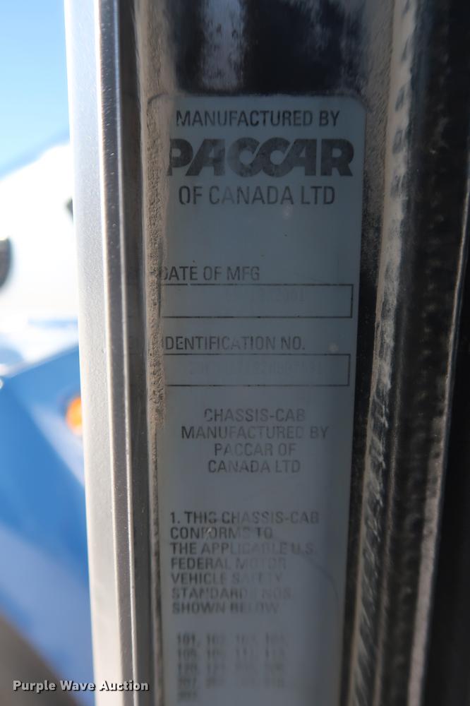 image for item DD9084 2002 Kenworth T300 dump truck