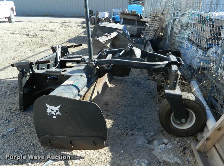Bobcat Laser Guided Box Blade In Hays KS Item DE9927 Sold Purple Wave