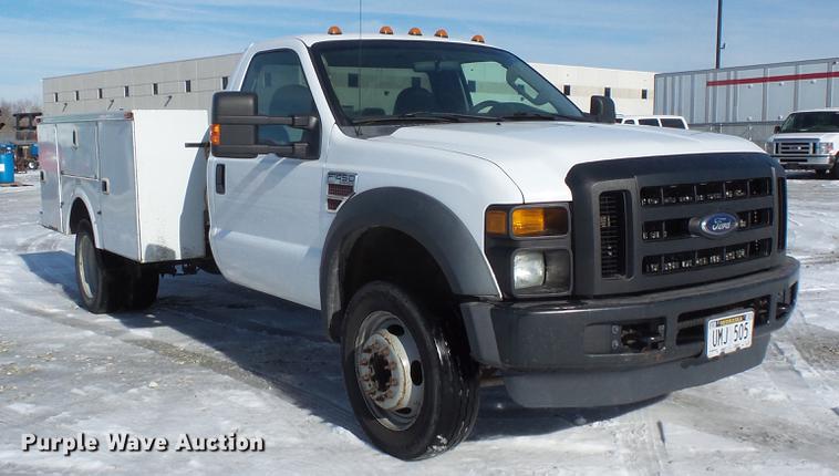 image for item EA9673 2009 Ford F450 Super Duty utility truck