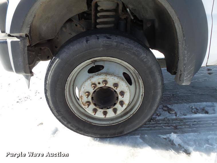 image for item EA9673 2009 Ford F450 Super Duty utility truck