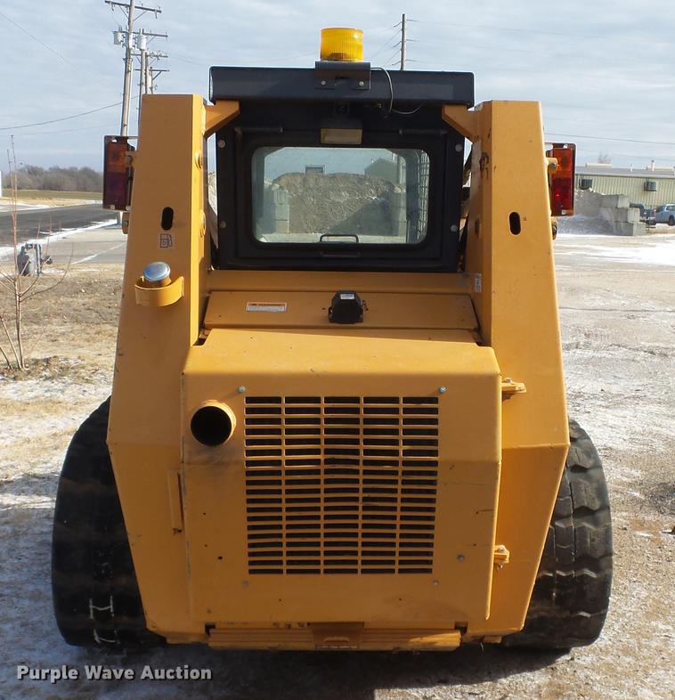 image for item EC9552 2000 Case 1845C skid steer