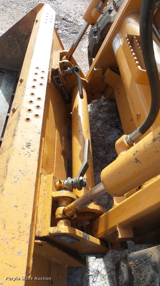 image for item EC9552 2000 Case 1845C skid steer