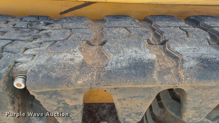 image for item EC9552 2000 Case 1845C skid steer