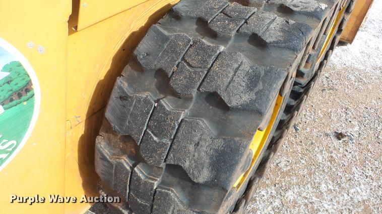 image for item EC9552 2000 Case 1845C skid steer