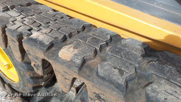 image for item EC9552 2000 Case 1845C skid steer