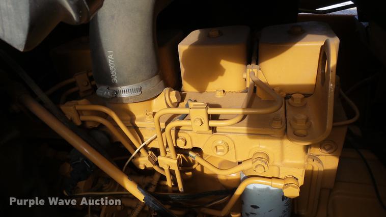 image for item EC9552 2000 Case 1845C skid steer