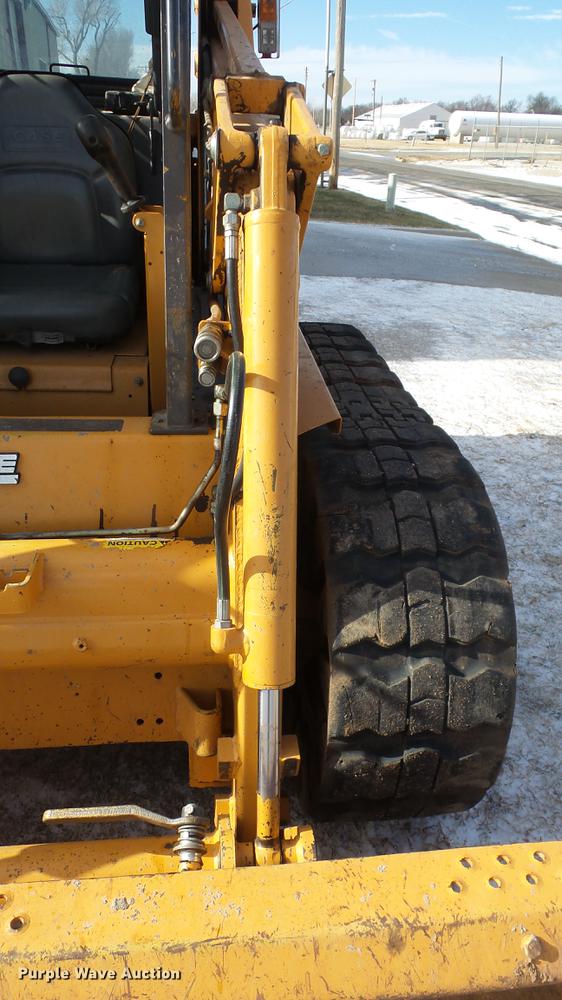 image for item EC9552 2000 Case 1845C skid steer