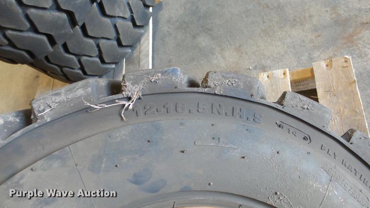 image for item EC9552 2000 Case 1845C skid steer