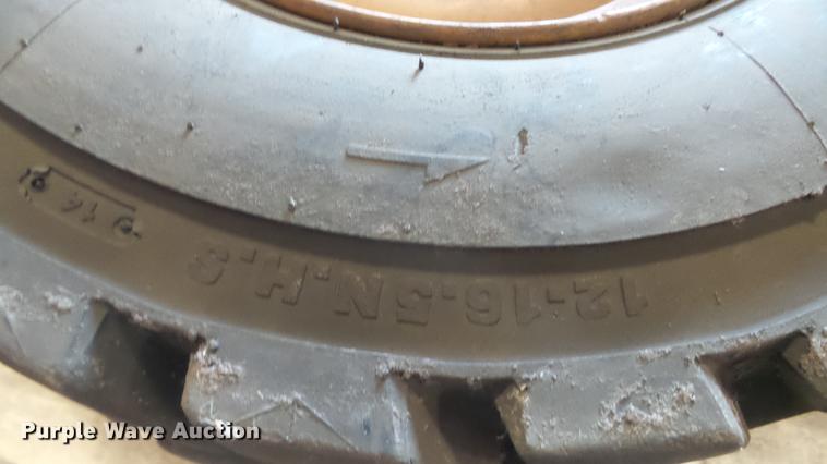 image for item EC9552 2000 Case 1845C skid steer