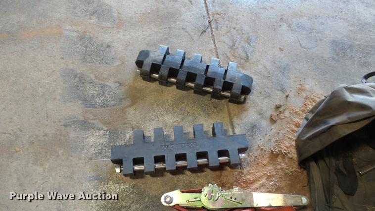 image for item EC9552 2000 Case 1845C skid steer