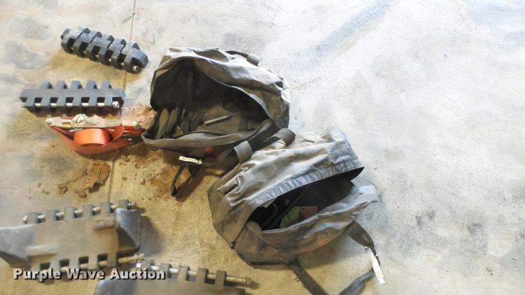 image for item EC9552 2000 Case 1845C skid steer