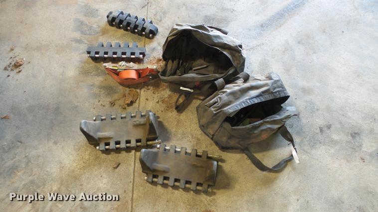 image for item EC9552 2000 Case 1845C skid steer