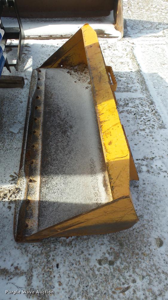 image for item EC9552 2000 Case 1845C skid steer