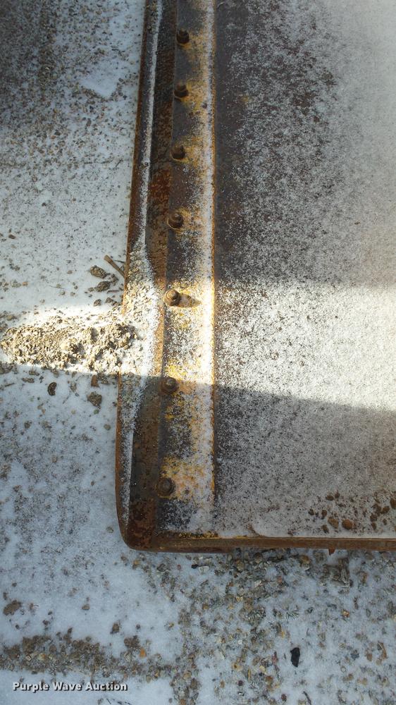 image for item EC9552 2000 Case 1845C skid steer